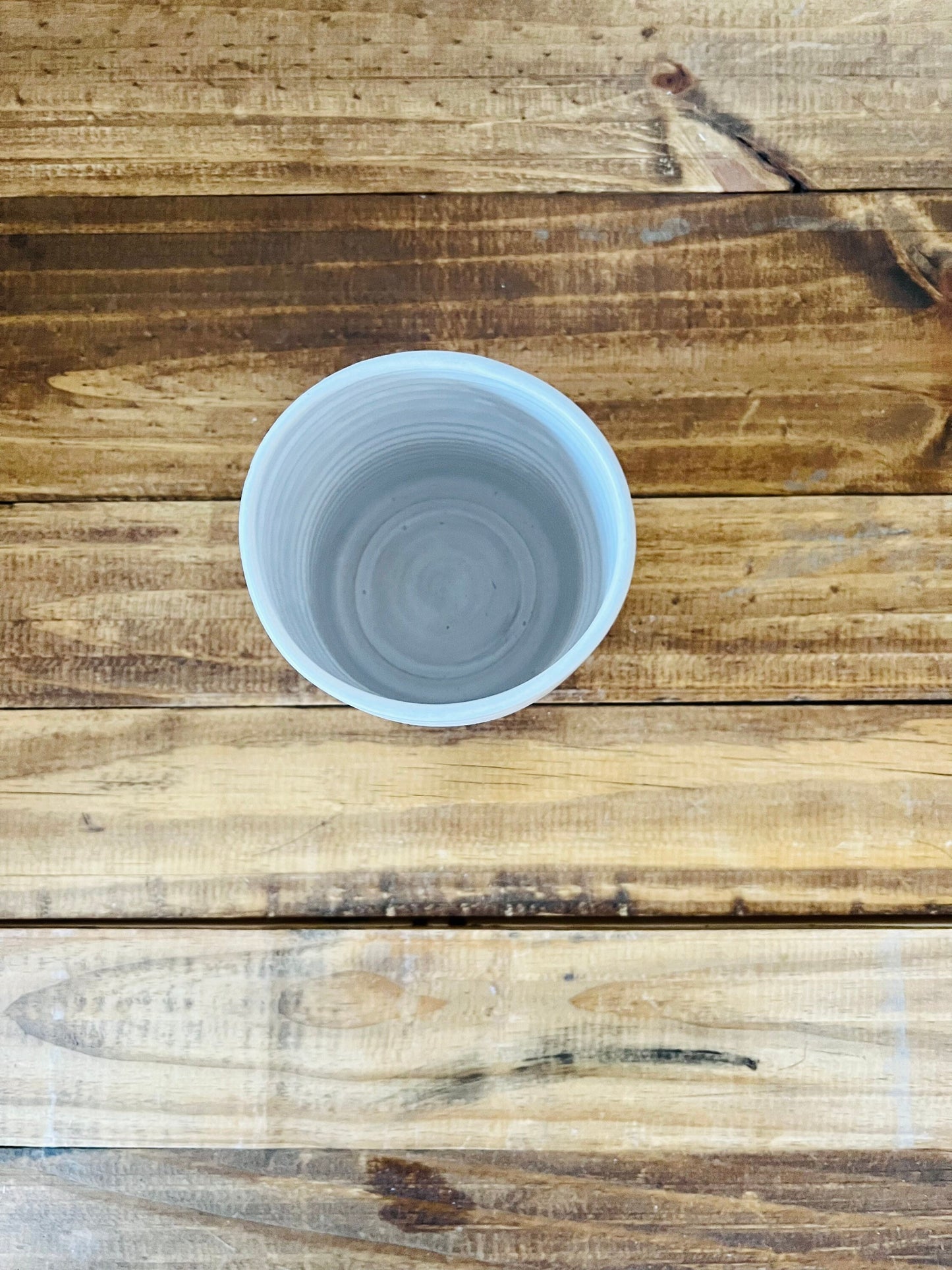 SECONDS white criss cross utensil holder. ceramic.