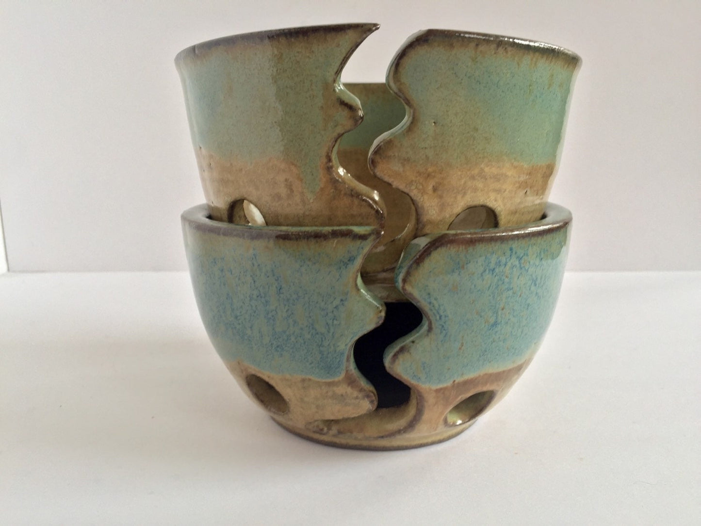 Yarnbowl ceramic Small Handmade in almond and teal
