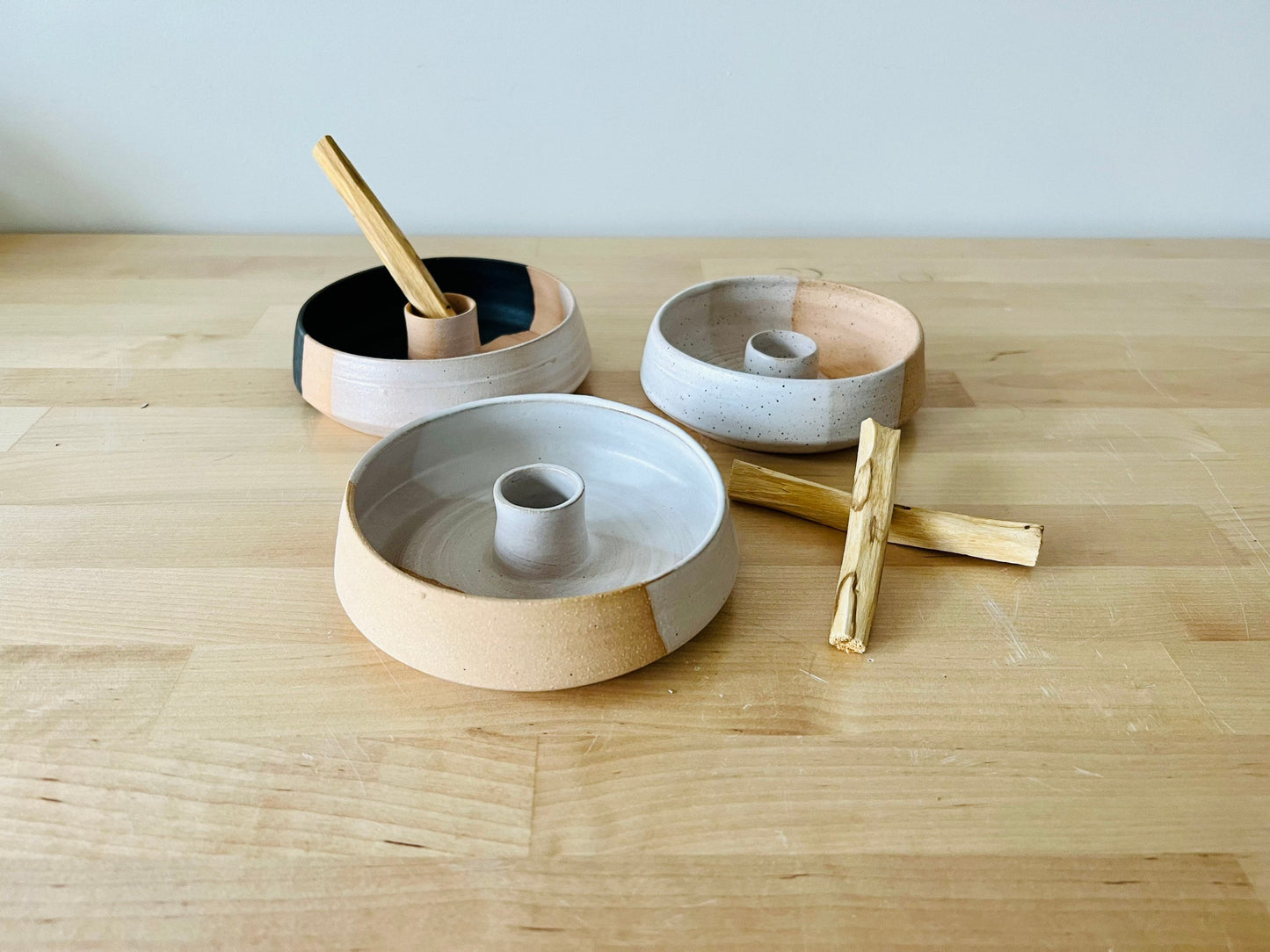 Ceramic Angled Incense Burner Tray – Handmade Holder for Palo Santo, Sage, Essential Oils, Boho Gift, Spiritual Home Decor