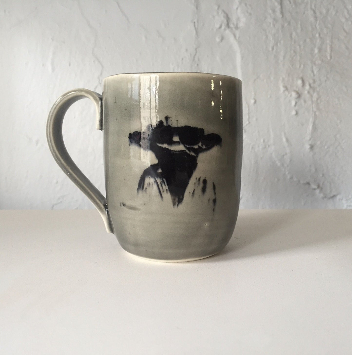 Handmade ceramic mug - yoda themed - starwars - grey and black