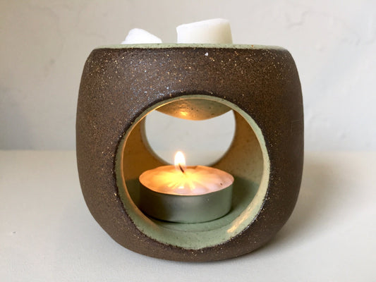ceramic oil burner/wax melter - black clay-green