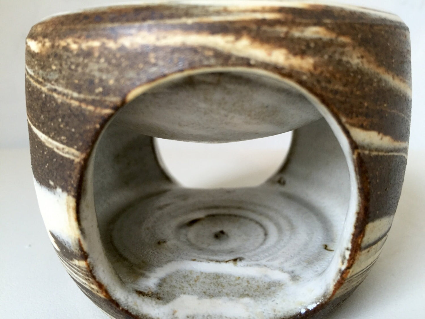ceramics- round oil burner/wax melter - marbled clay