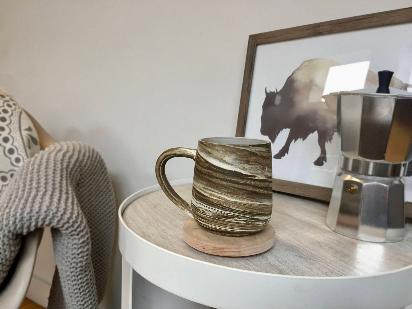 ceramic coffee mug-marble  design - Brown and white