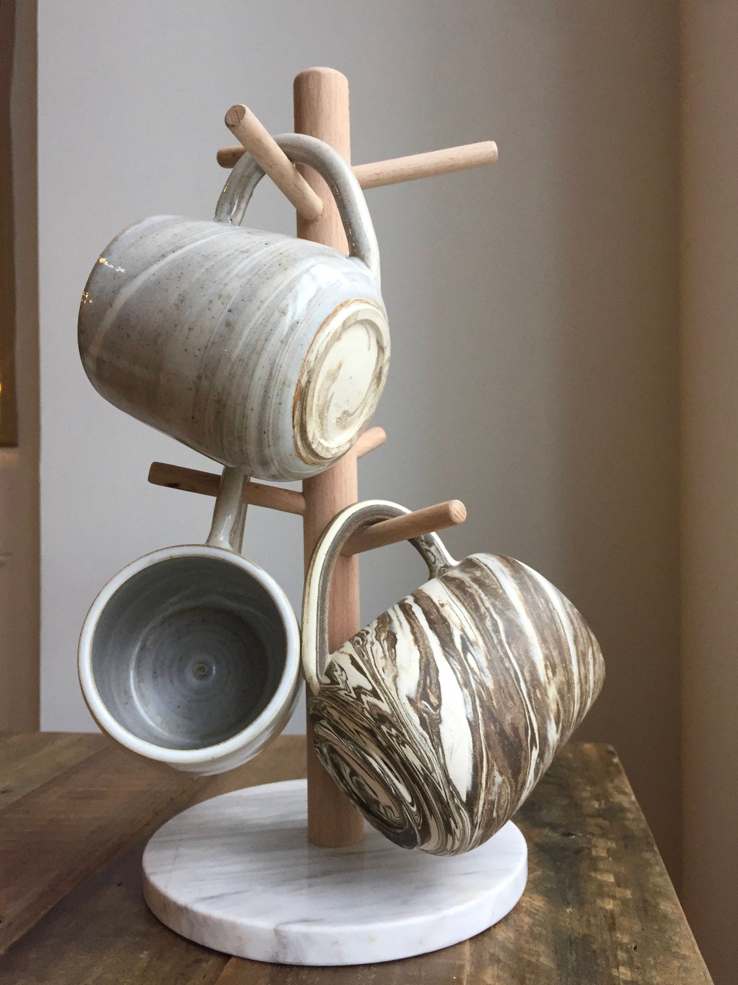 ceramic coffee mug-marble  design - Brown and white