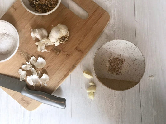 Speckled-ceramic garlic grater - multipurpose dish-kitchenware- bowls- White