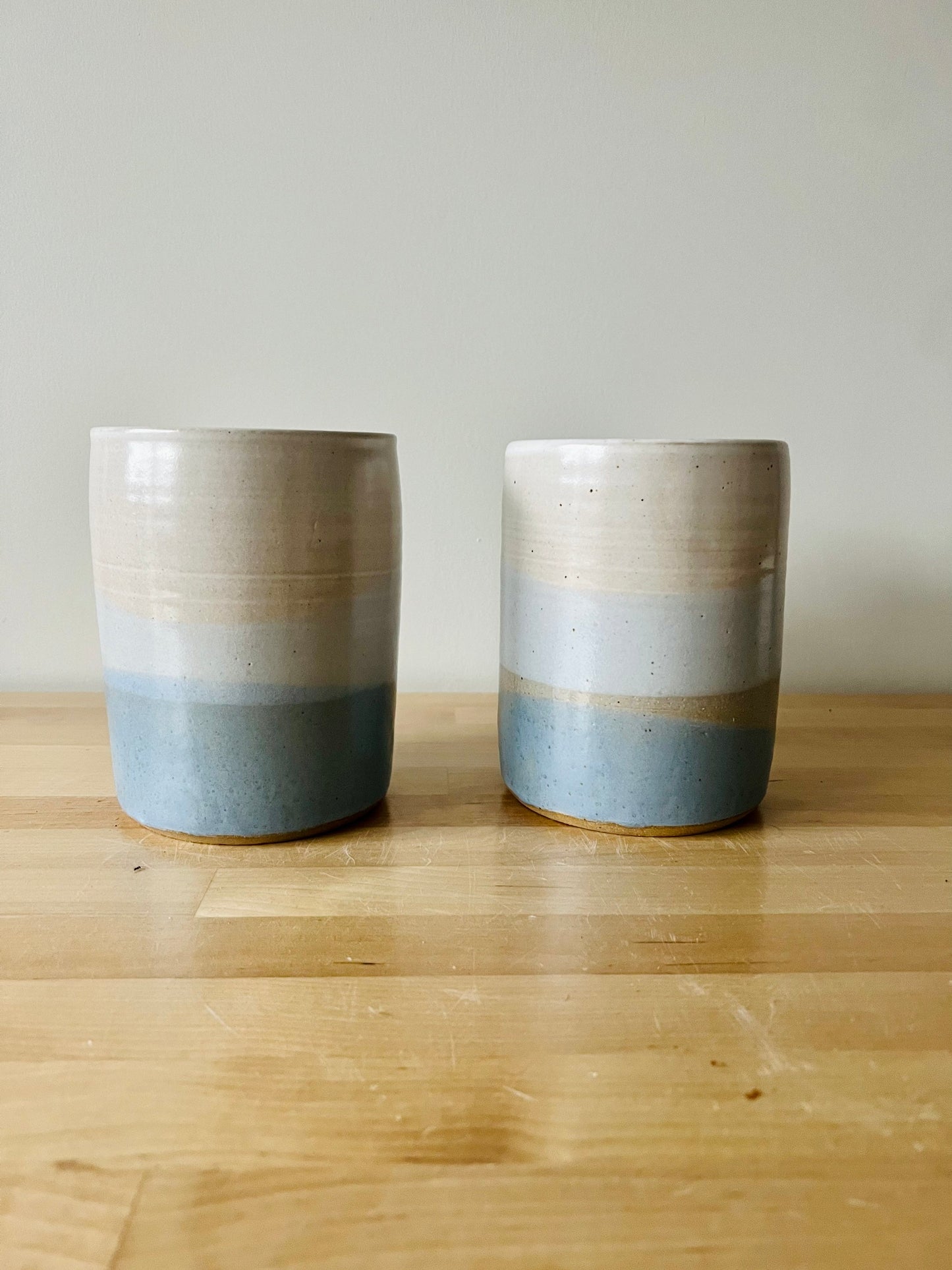 SECONDS blue criss cross utensil holder. ceramic.