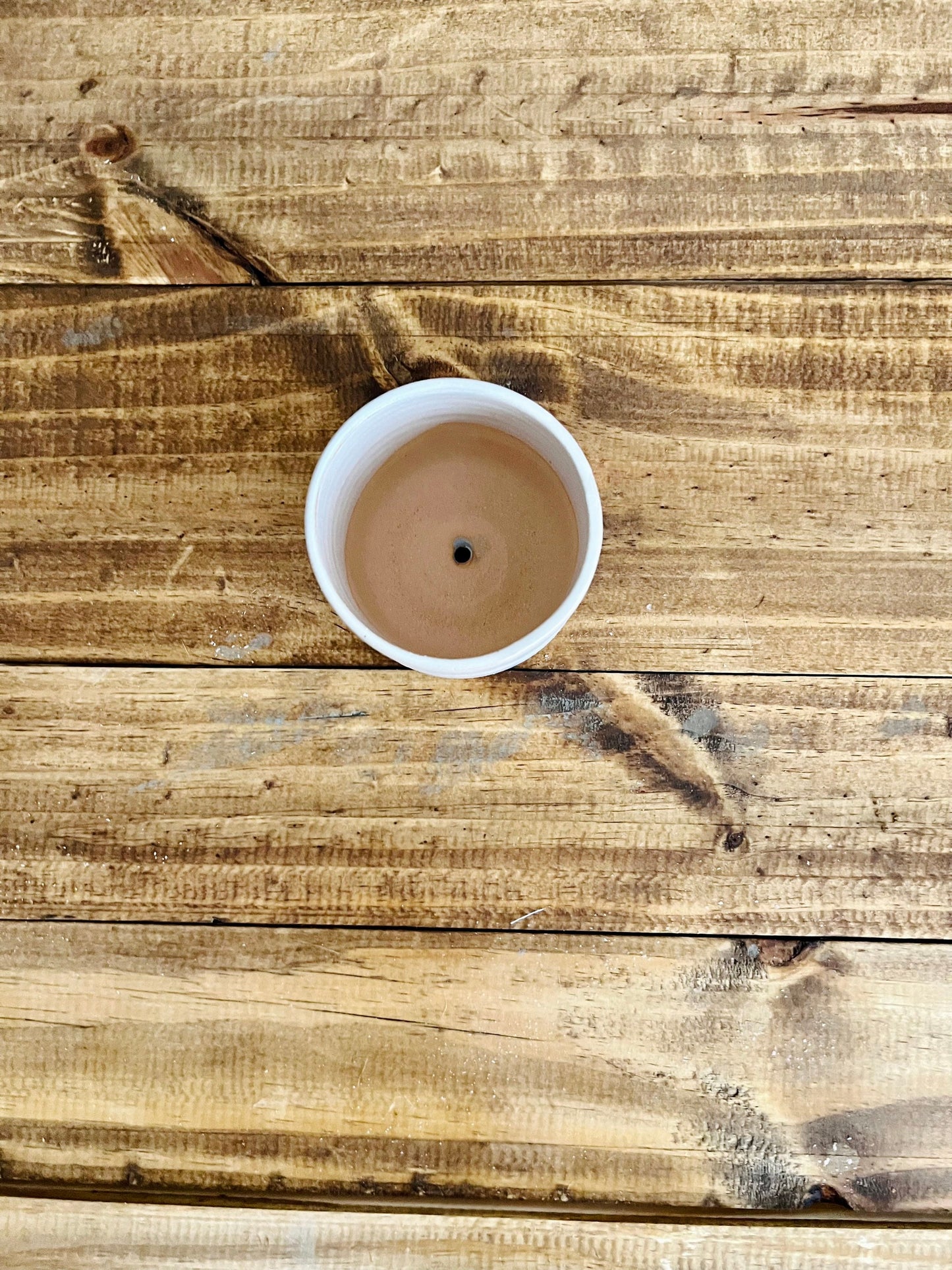 SamPle- Cylinder Succulent pot- drainage hole. 3. Ceramic