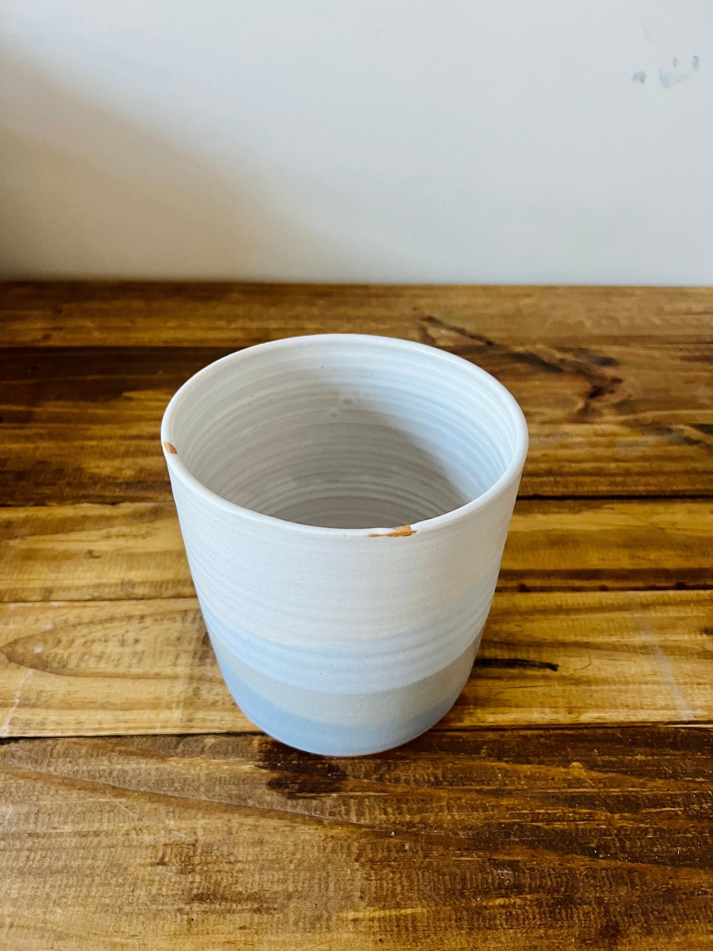 SECONDS white criss cross utensil holder. ceramic.