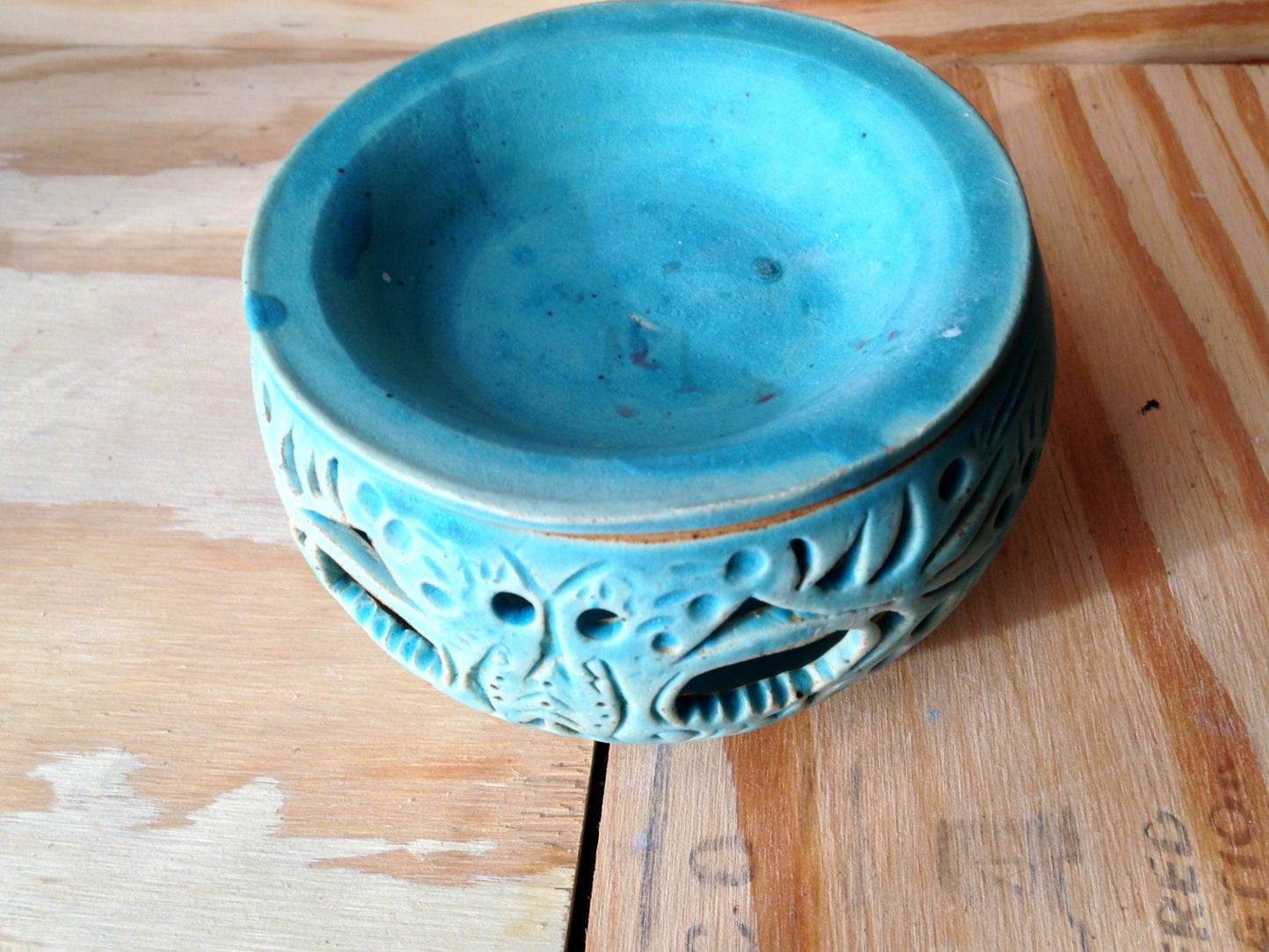 ceramic turquiose candle and  wax burner  with sugar skull design