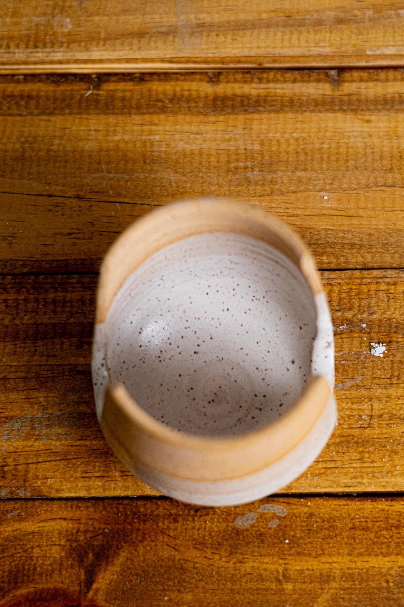 Handmade Ceramic Sponge Holder: Modern Kitchen Sink Organizer