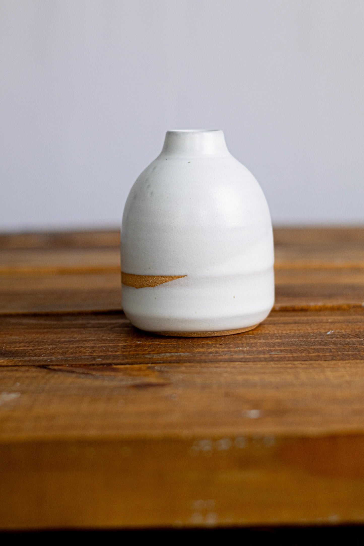 Handmade Ceramic Bud Vase: Beige Stoneware, Minimalist Decor