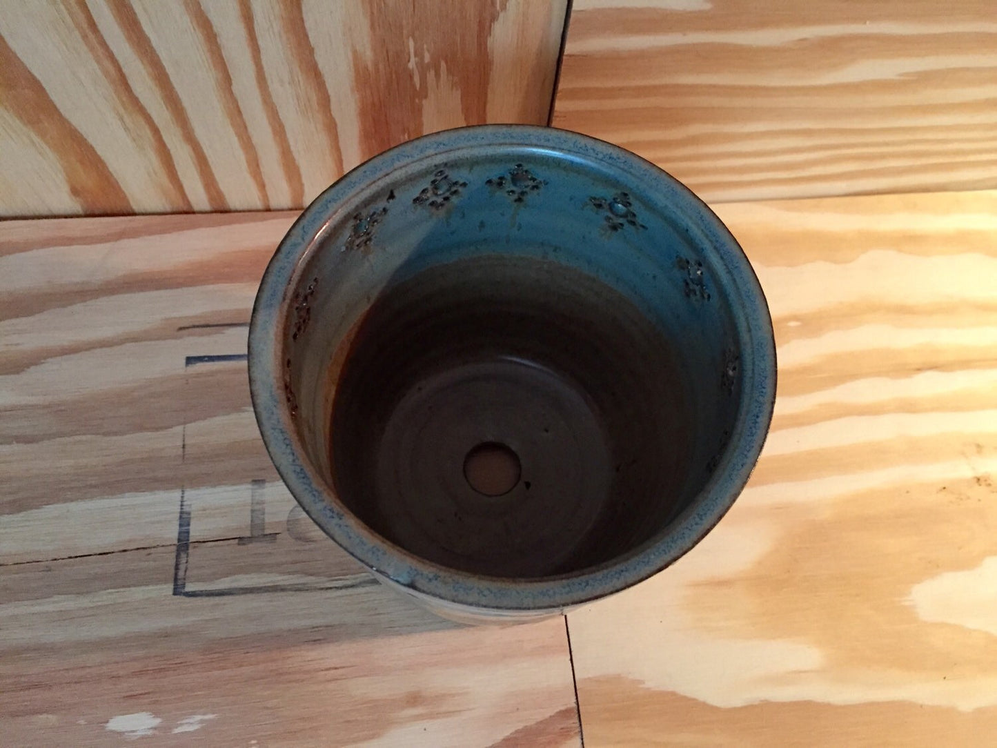 Handmade outdoor ceramic planter in almond and teal