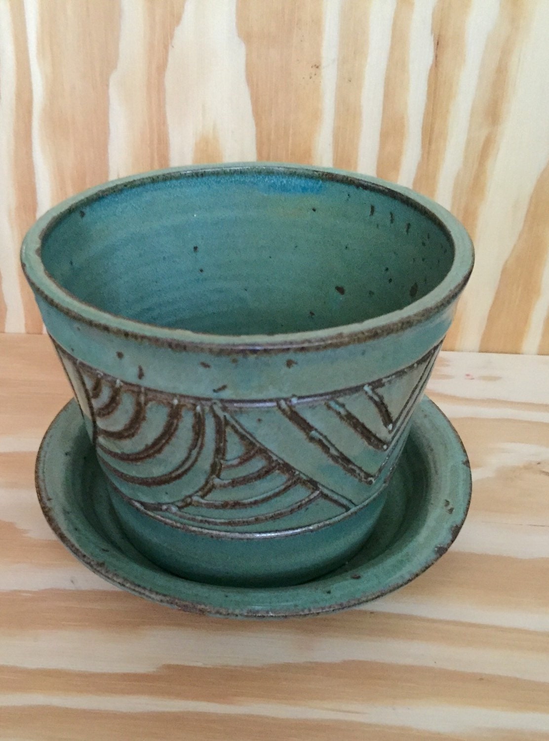 Handemade turqiouse ceramic planter with base