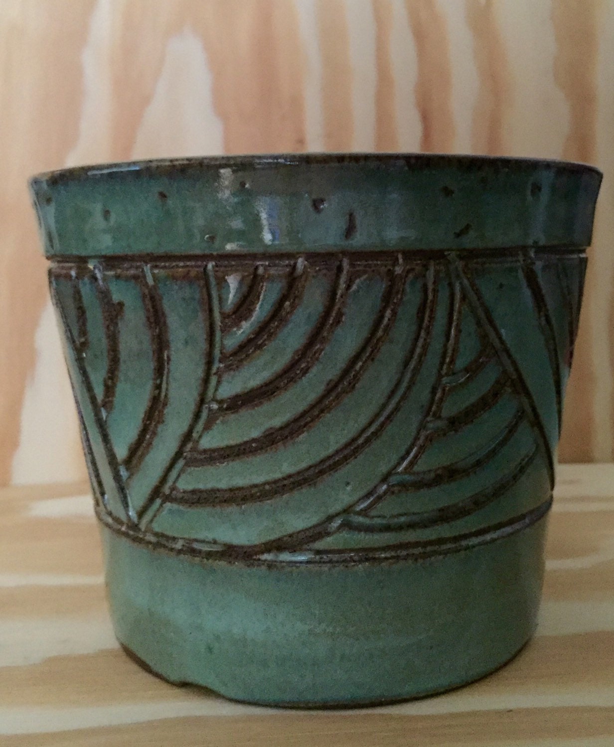 Handemade turqiouse ceramic planter with base