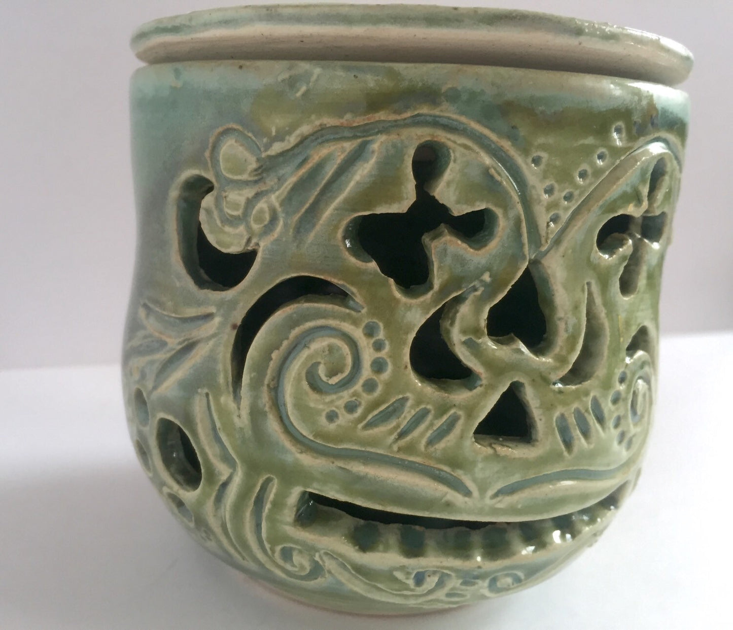 Handmade turqiouse ceramic wax warmer/ oil burner with sugarskull design